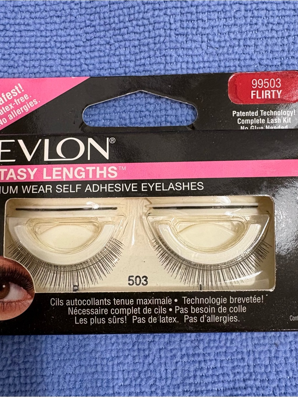 Revlon Fantasy Lengths Self-Adhesive False Eyelashes - Black